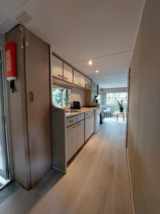 Te Huur: Leuke 4-Persoons Stacaravan Op Top Locatie! Hoenderloo Exterior photo